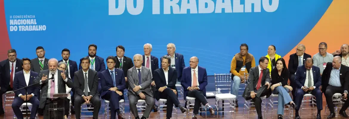 Fim do 6×1: Lula propõe negociação entre patrões, empregados e governo