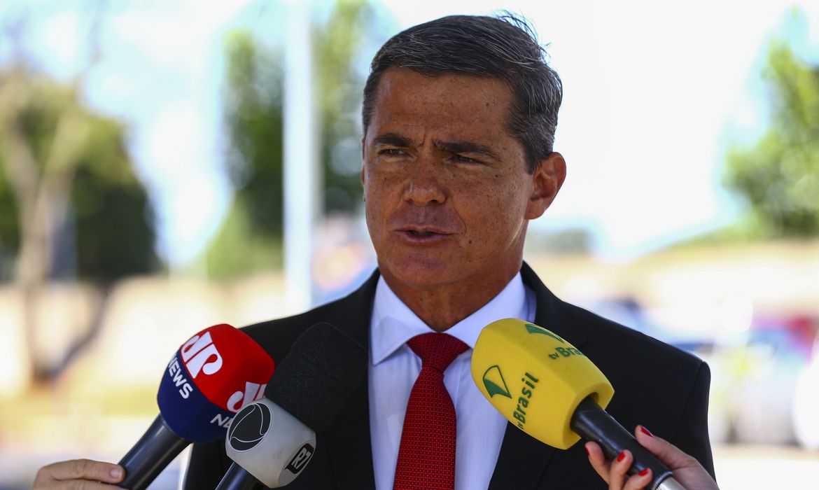 OAB Barro Preto - Moraes autoriza visita íntima a general condenado na trama golpista