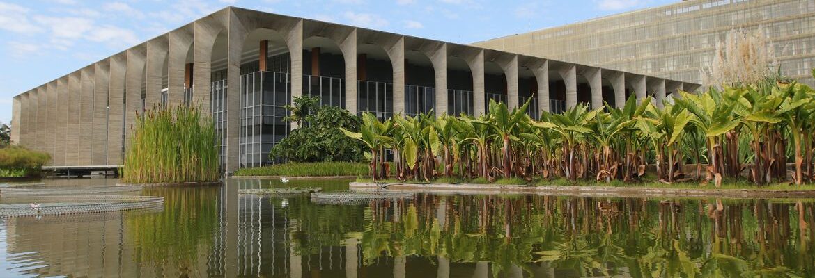 Brasil critica Israel por proibir religiosos no Santo Sepulcro