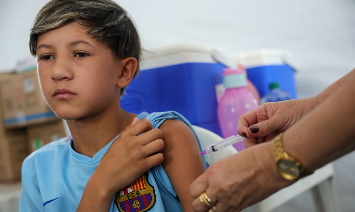 OAB Barro Preto - Vacinação de meninos contra o HPV chega a 74% no estado de São Paulo