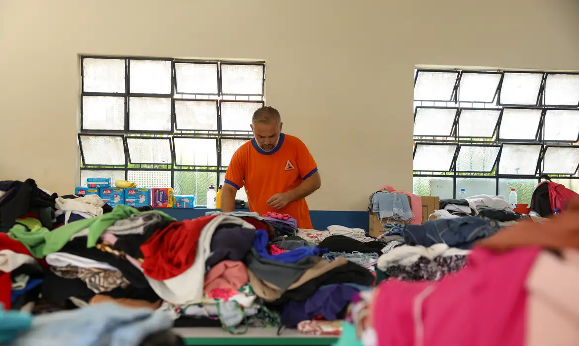 OAB Barro Preto - Governo anuncia R$ 60 milhões para reconstrução de escolas em MG