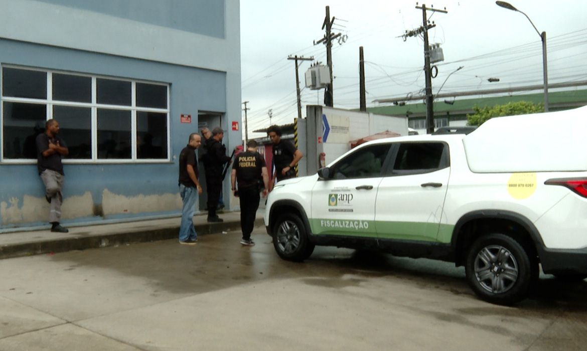 OAB Barro Preto - ANP fiscaliza distribuidoras de combustível no Rio de Janeiro