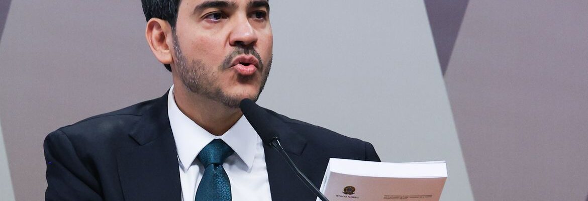 Em sabatina, Messias defende autocontenção do STF em pautas polêmicas