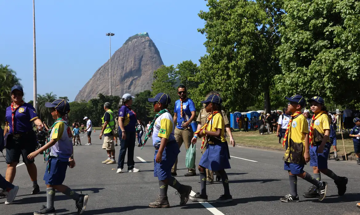 OAB Barro Preto - Movimento escoteiro reúne mais de 4 mil pessoas em evento no Rio