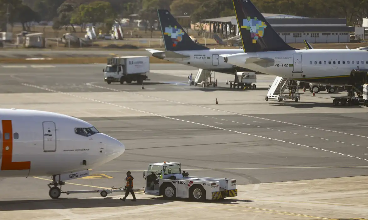 OAB Barro Preto - Aéreas preveem “consequências severas” com reajuste do querosene