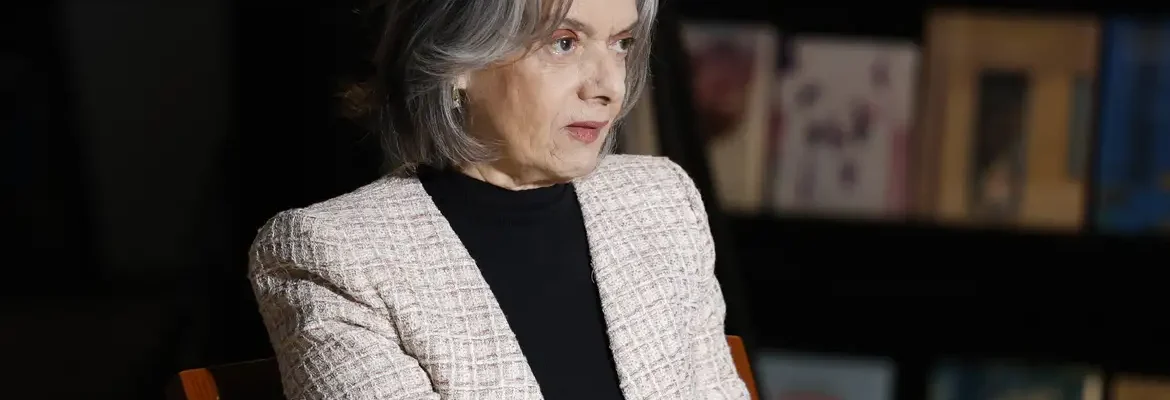 Cármen Lúcia diz que é aconselhada a deixar STF por ataques machistas