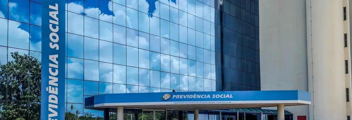 Vazamento de dados no INSS expõe 2,8 milhões de CPFs; 98% de falecidos