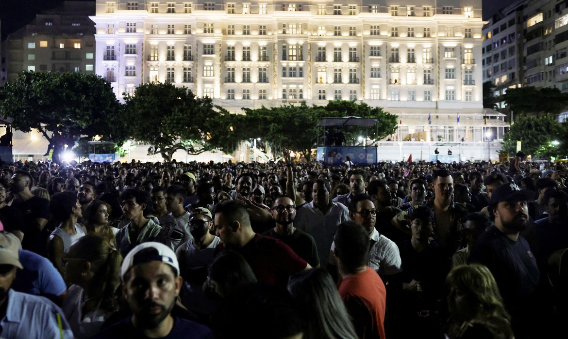 OAB Barro Preto - Mesmo com multidão, show de Shakira não registra ocorrência graves