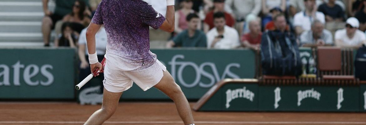 João Fonseca estreia com vitória no torneio de Roland Garros