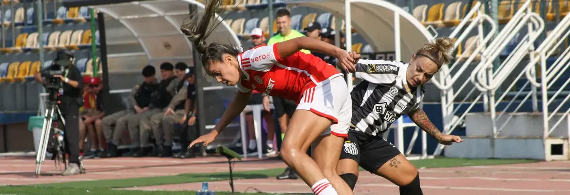 Melhor visitante, Inter enfrenta Santos pelo Brasileirão Feminino