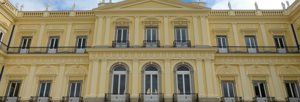 Museu recupera negativos fotográficos de vidro perdidos em incêndio