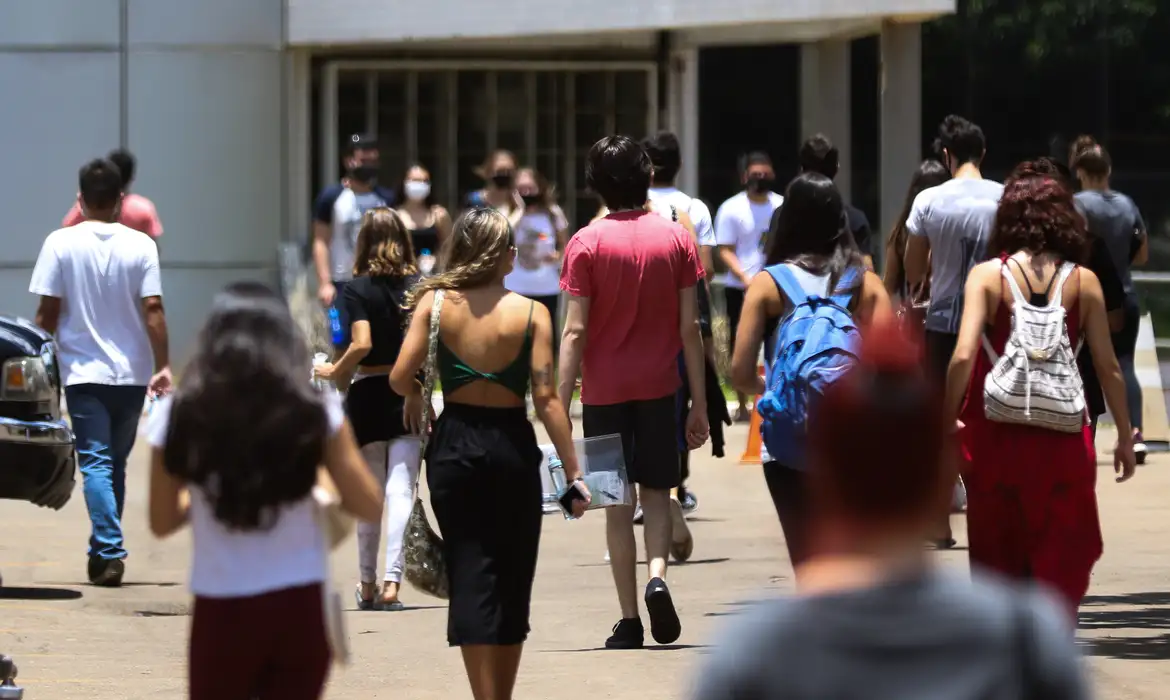 OAB Barro Preto - Unesco: matrículas no ensino superior mais que dobraram no mundo