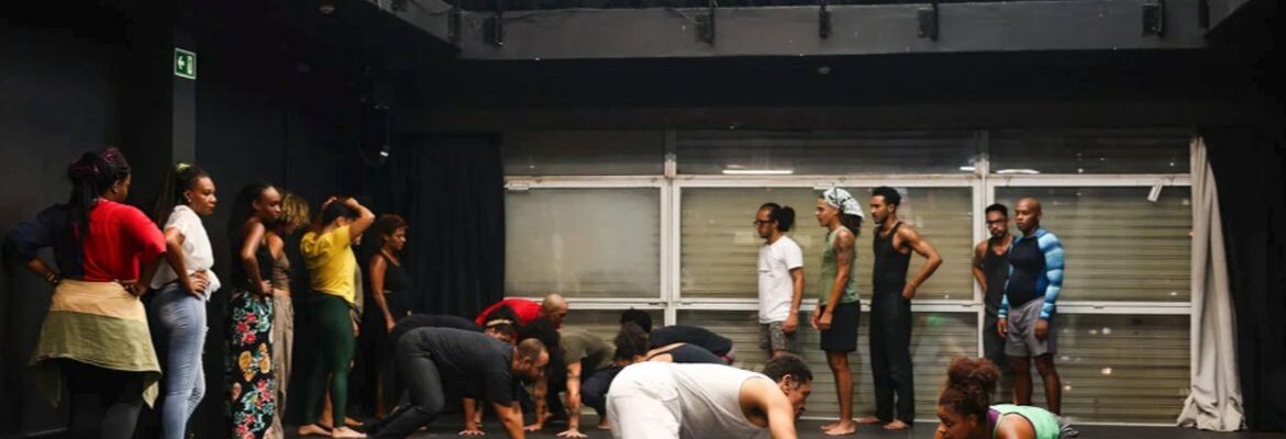 Faculdade pública de teatro em SP abre inscrições até dia 15