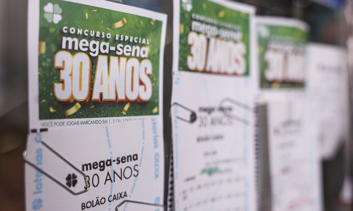 OAB Barro Preto - Mega 30 anos sorteia prêmio especial de R$ 320 milhões; assista aqui