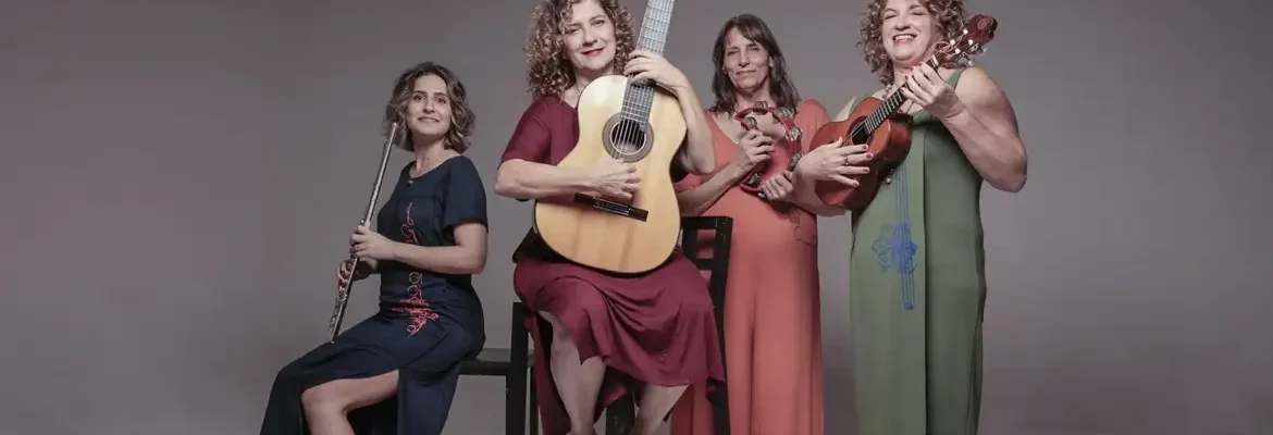 Programa Roda de Choro celebra os 30 anos do grupo Choronas