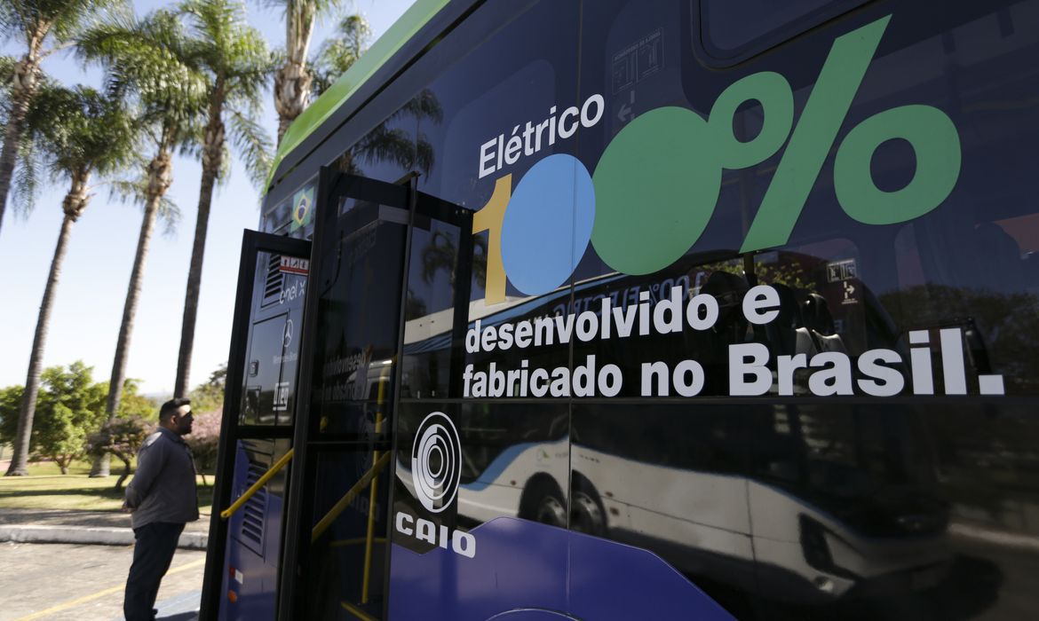 OAB Barro Preto - CMN dobra duração de linhas do Move Brasil a ônibus e micro-ônibus