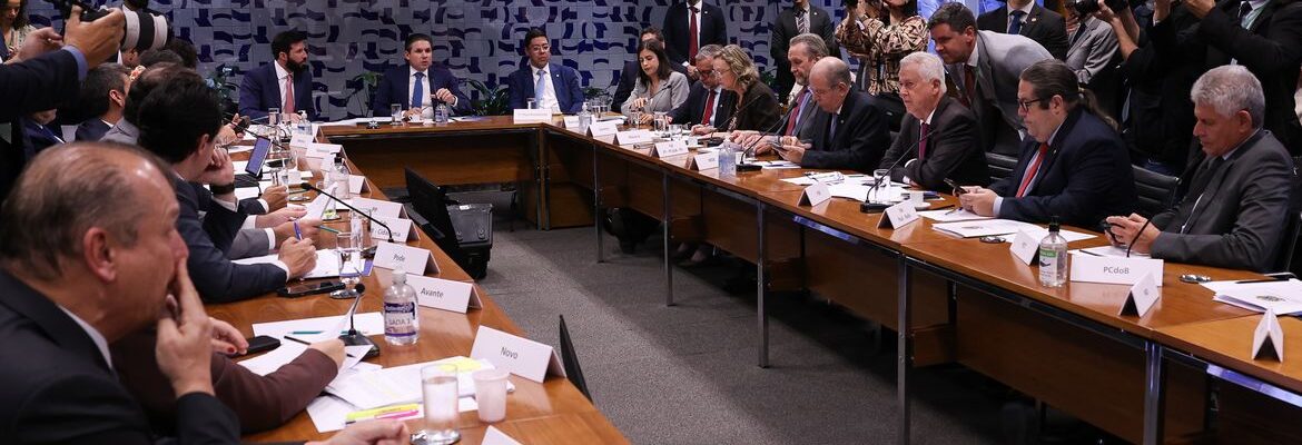 Câmara: governo retira urgência do fim da escala 6×1 e destrava pauta