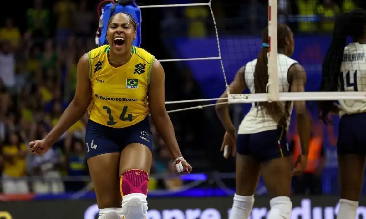 OAB Barro Preto - Brasil sofre, mas bate Itália por 3 sets a 2 na Liga das Nações