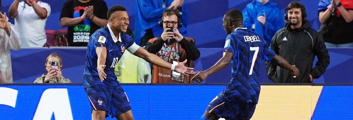 Depois de chuva e pausa, França de Mbappé não dá chances ao Iraque