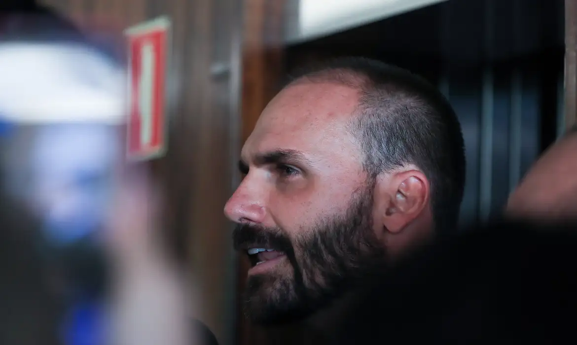 OAB Barro Preto - Por unanimidade, STF condena Eduardo Bolsonaro no caso do tarifaço