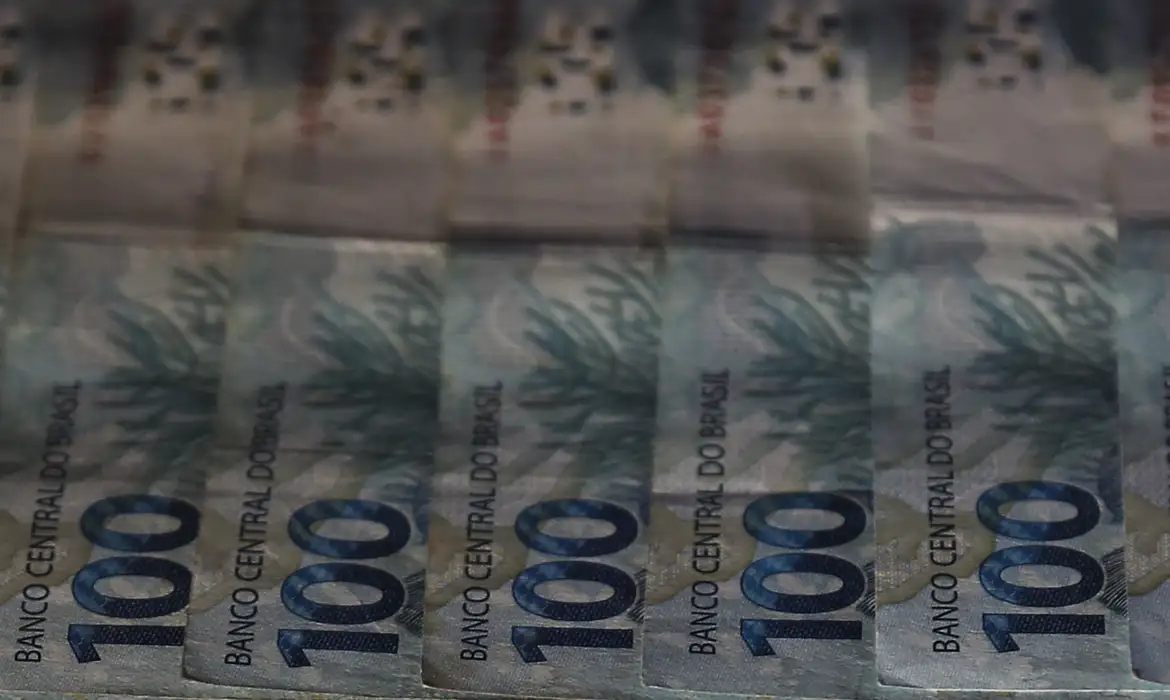OAB Barro Preto - Dívida Pública sobe 2,66% em maio e supera R$ 9 trilhões