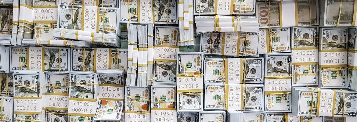 Dólar cai a R$ 5,14 com alívio no mercado externo