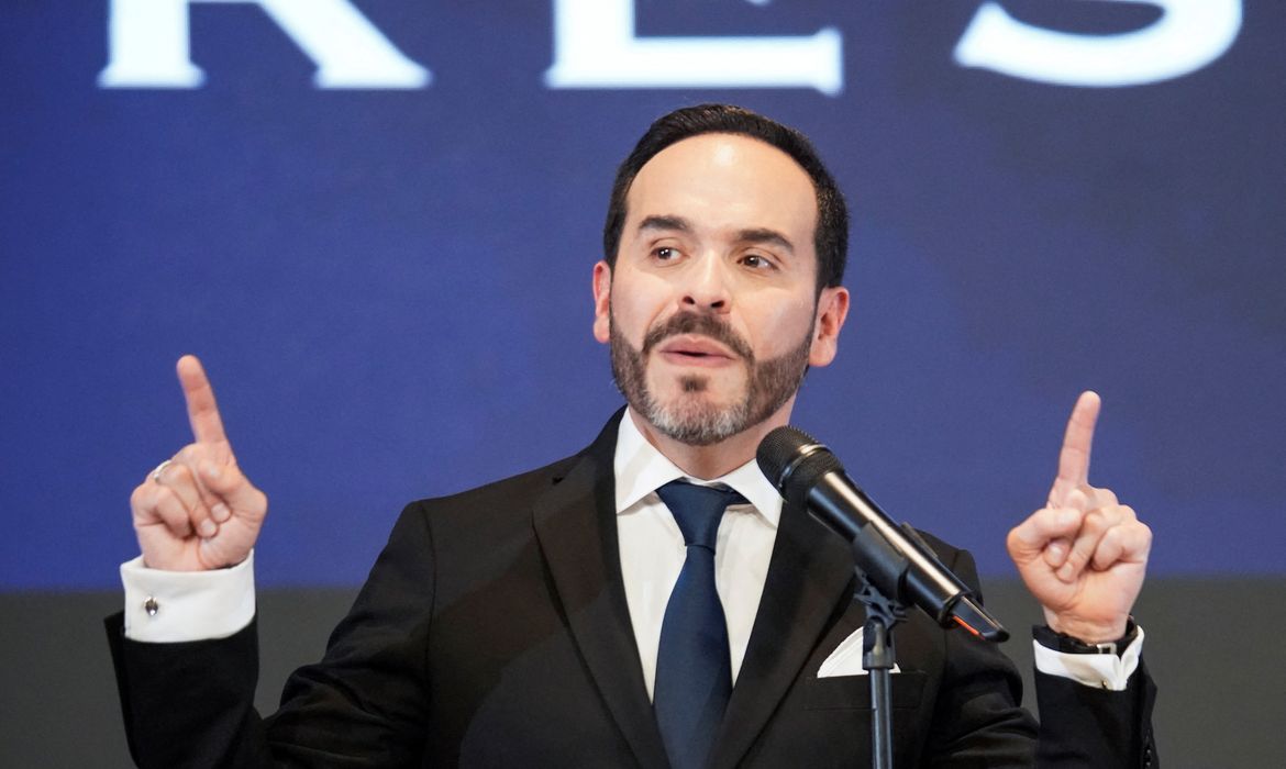 OAB Barro Preto - Governo Espriella encerra jornalismo da mídia pública da Colômbia