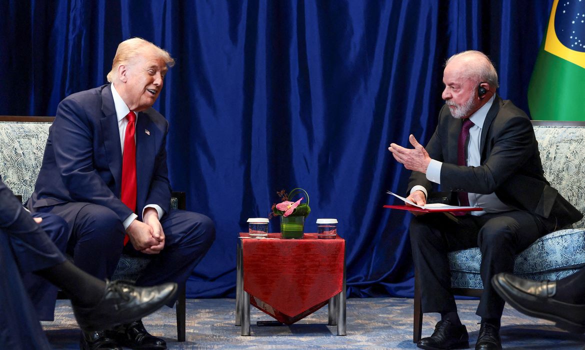 OAB Barro Preto - Lula liga para Trump e diz que alegações para tarifaço são infundadas