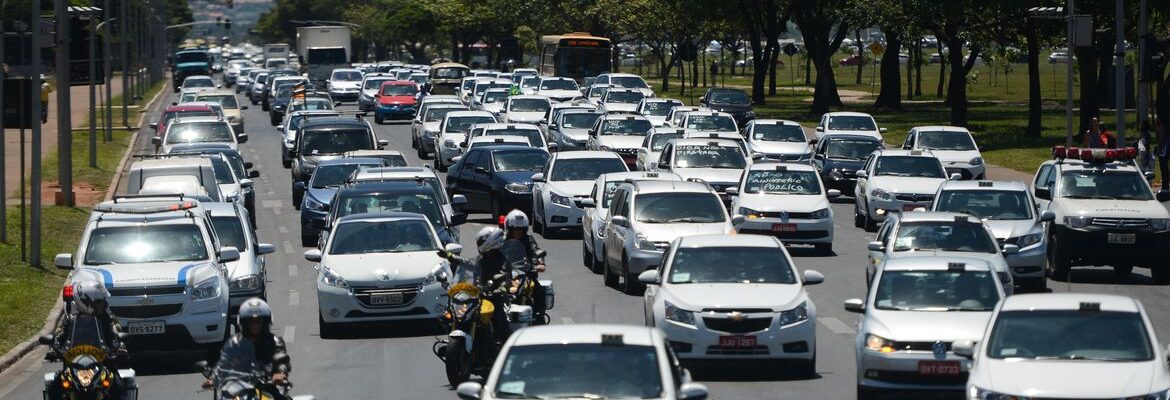 Crédito para carros de aplicativo tem teto elevado para R$ 200 mil