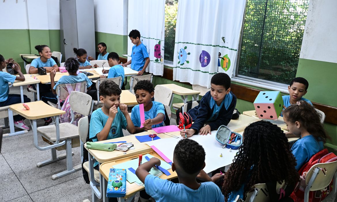 OAB Barro Preto - Ensino integral acelera aprendizado de vulneráveis, aponta estudo