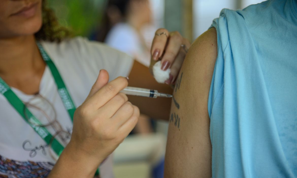 OAB Barro Preto - País terá Dia D de Multivacinação neste sábado