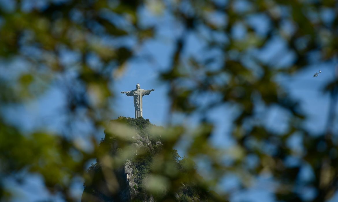 OAB Barro Preto - Cristo Redentor se prepara para compensar impacto ambiental do turismo